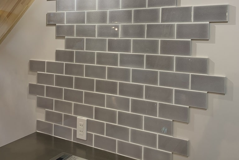 キッチンの壁にアクセント