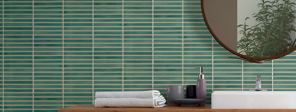 スーベニア　－やきものらしさの詰まったレトロなカラーのボーダータイル。