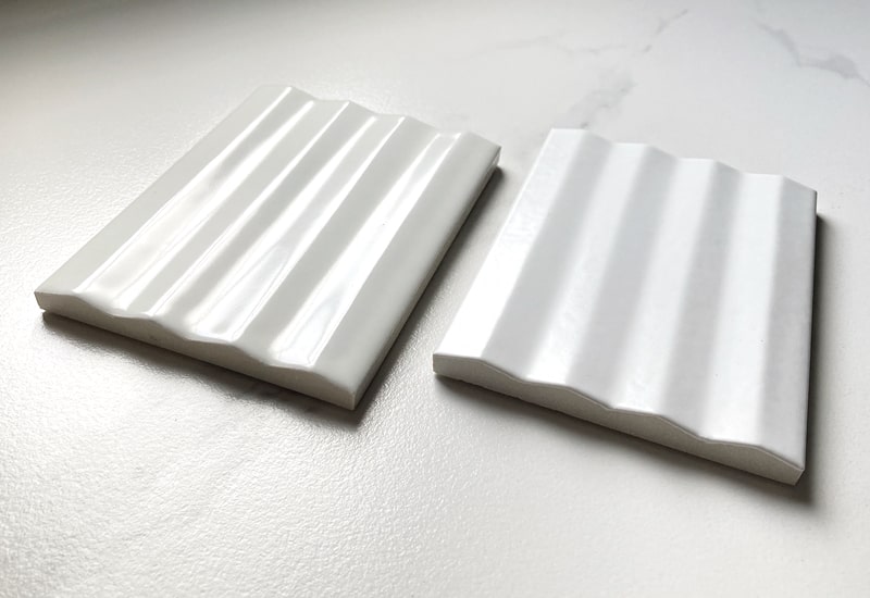 Flutedの2つの白