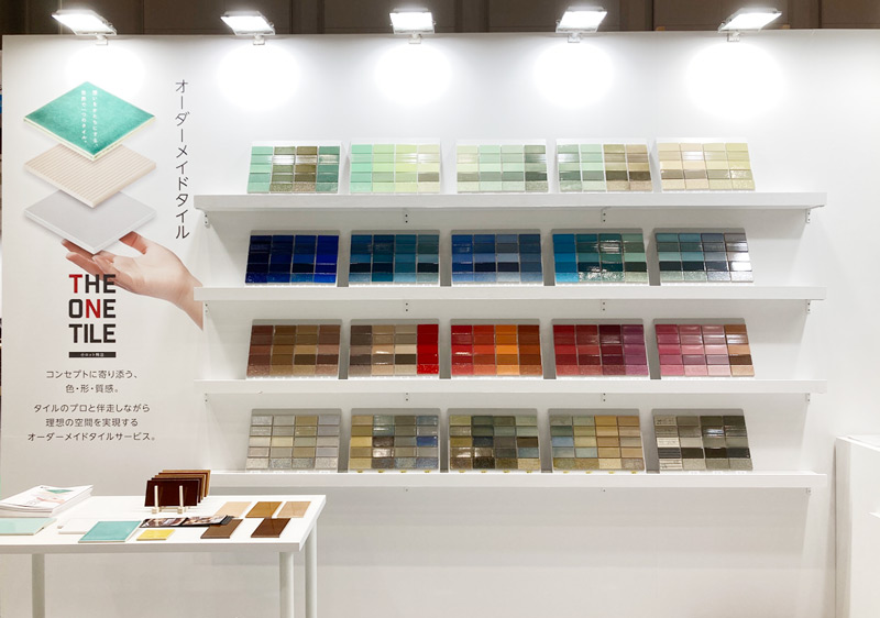 建材展会場の様子　THE ONE TILE